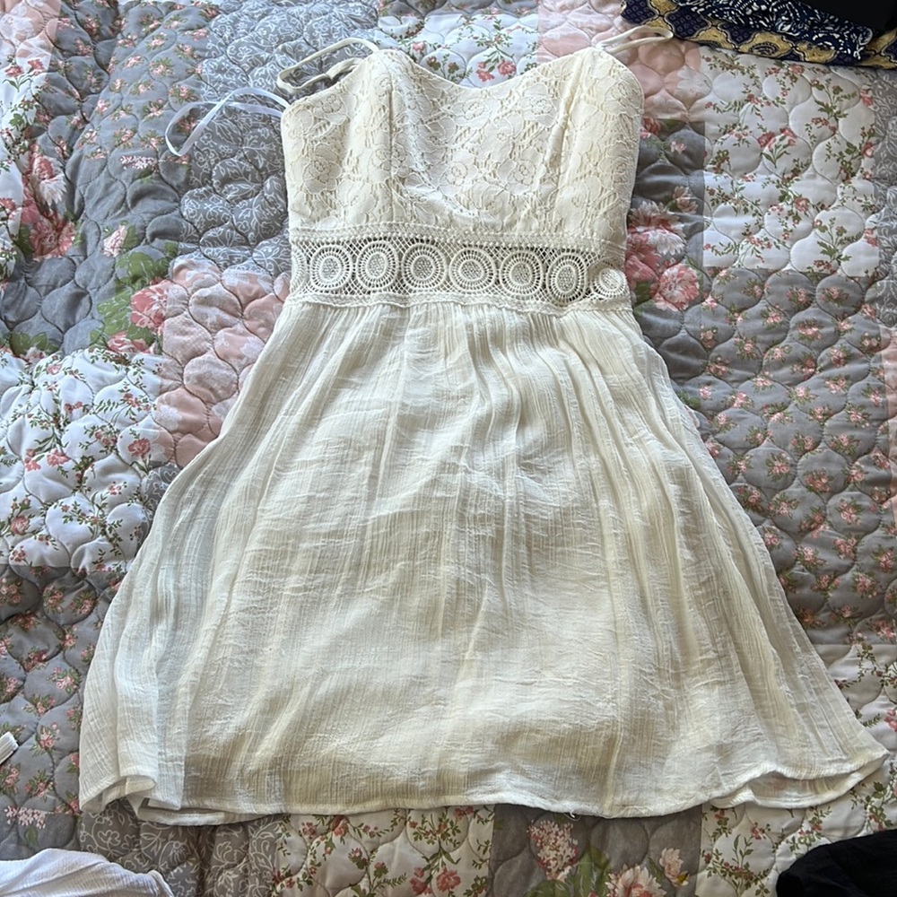 White Dress (short)